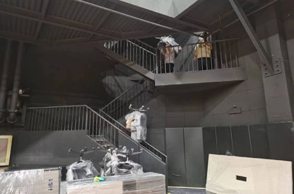 北京某体育馆和憨熊大二手办公家具达成合作协议